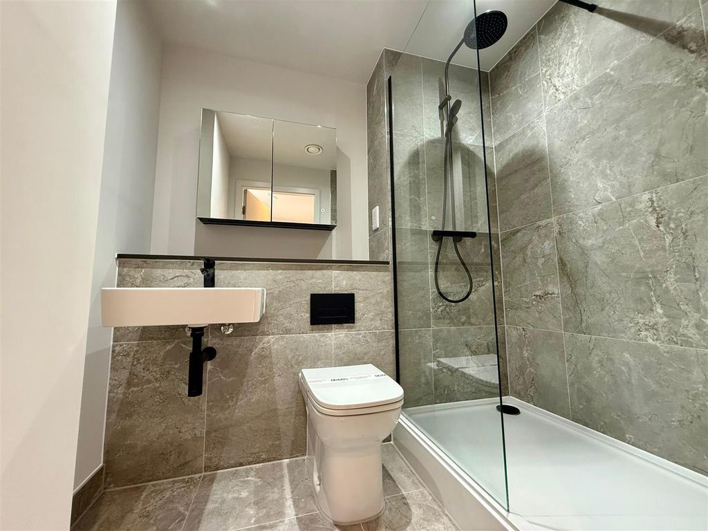 Property photo 3 of 13 Qkq2Y1Flduoajv5Nan2C_G.Jpg