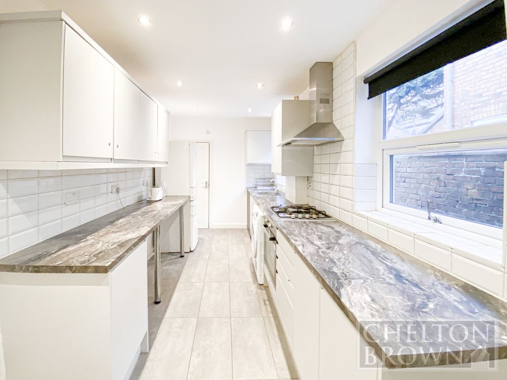 Property photo 3 of 31 Kirchen