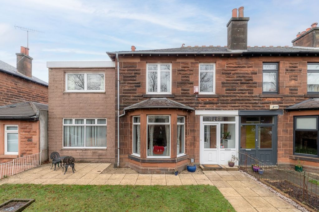 Property photo 1 of 39