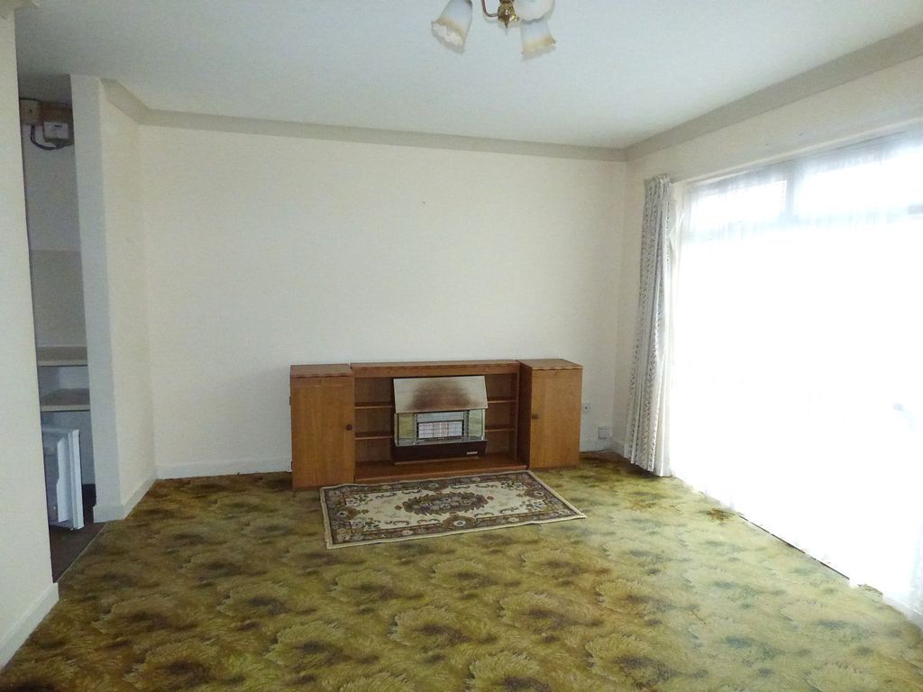 Property photo 3 of 7 Image 3