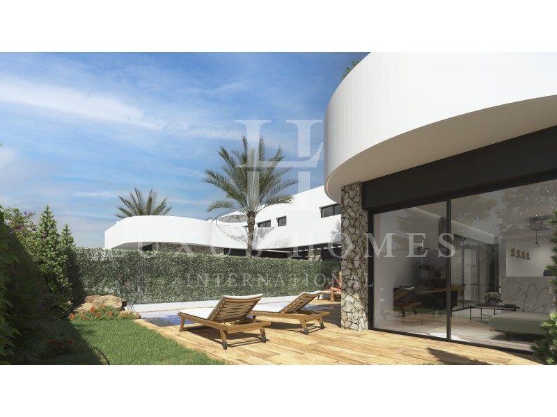 Property photo 3 of 8