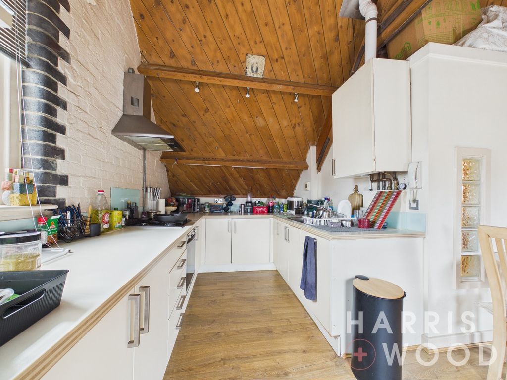 Property photo 3 of 15 5112244