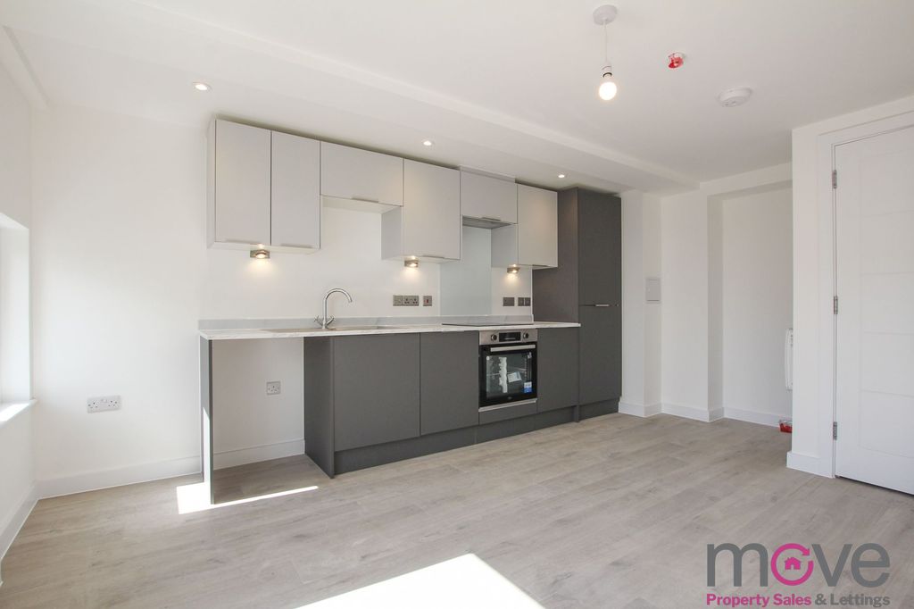 Property photo 3 of 6 Photo 2