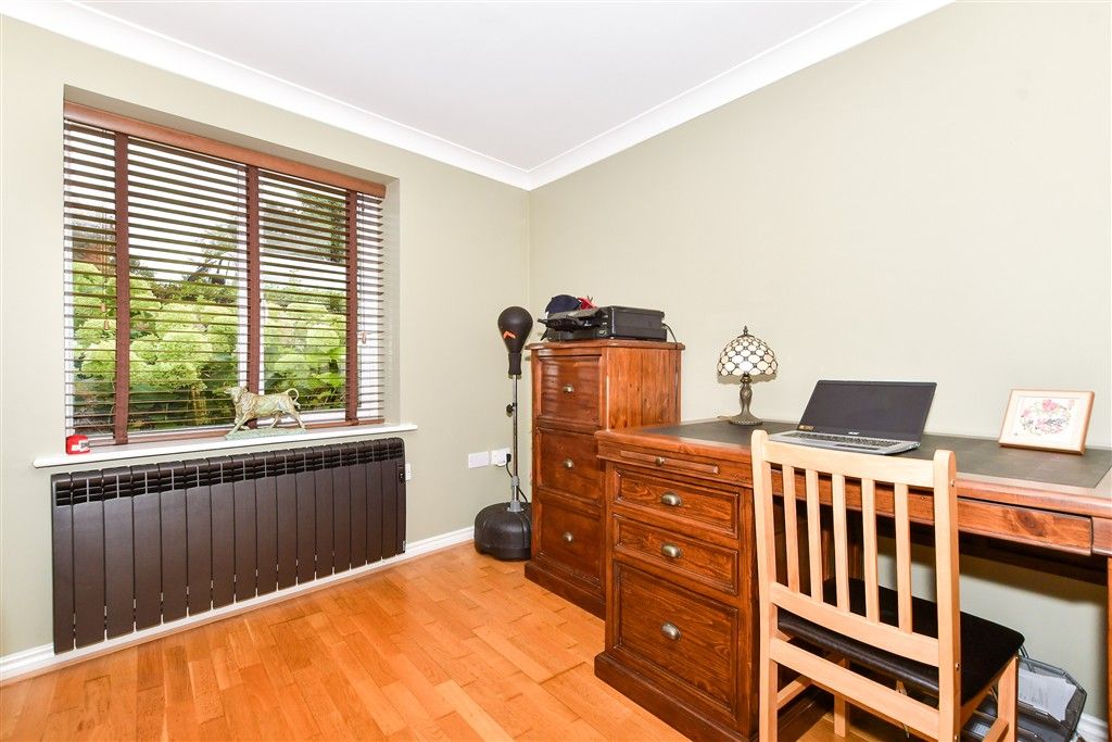 Property photo 1 of 15 Lounge/Diner