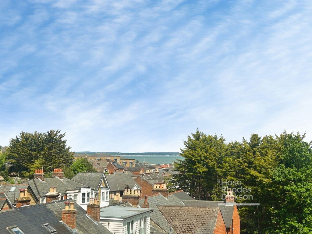 Property photo 2 of 14 Pbox-Img.Jpg