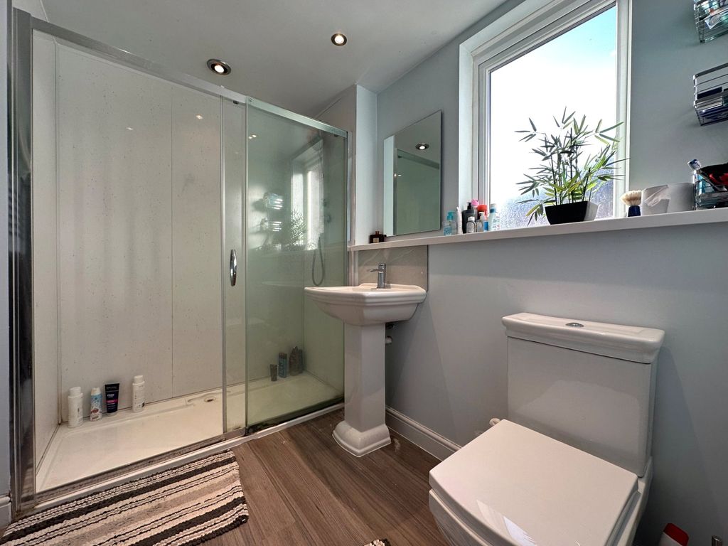 Property photo 2 of 7 Picture No. 01