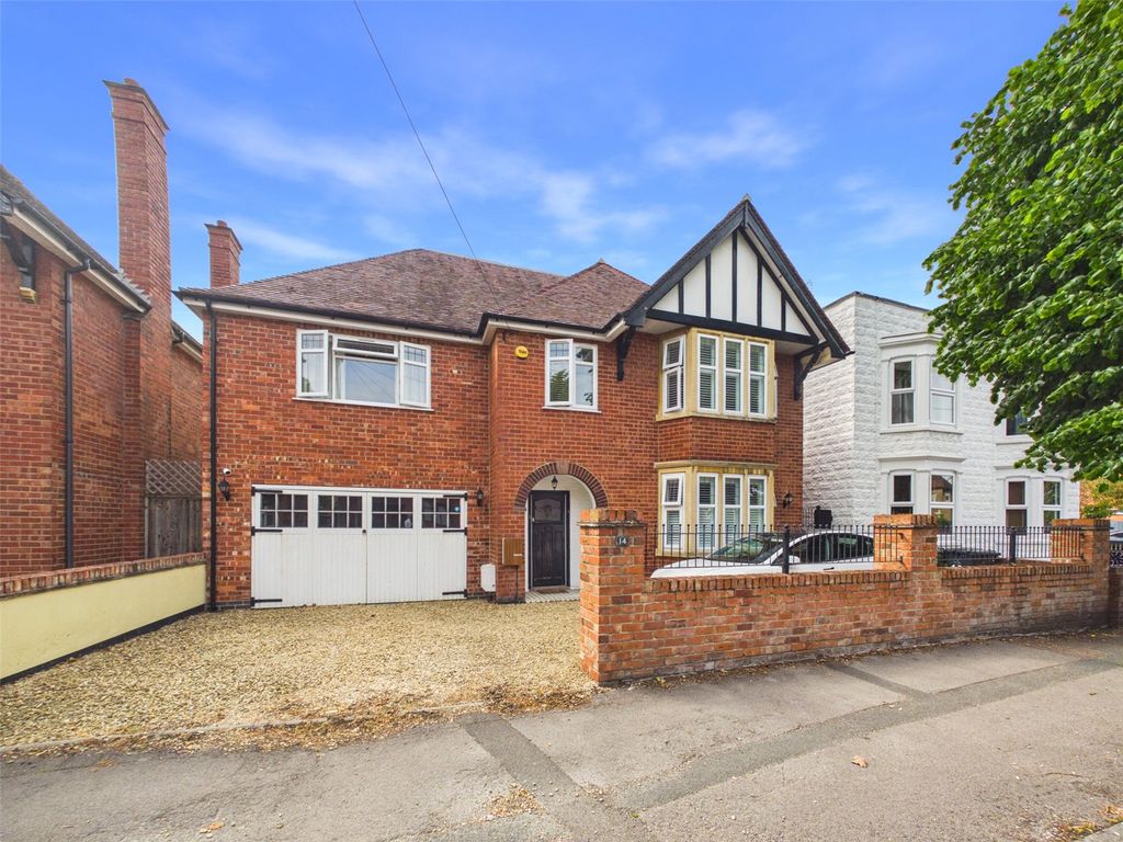 Property photo 1 of 21 Picture No. 24