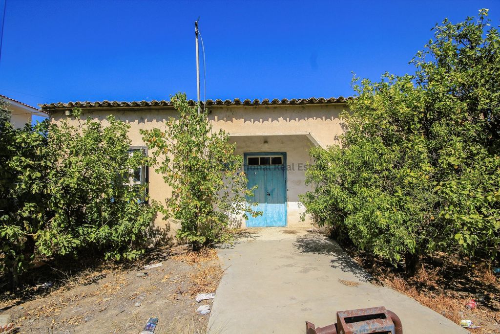 Property photo 1 of 9