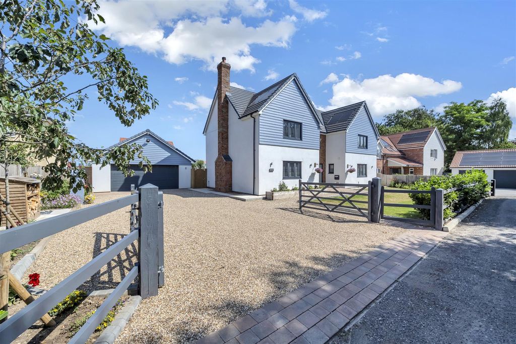 Property photo 1 of 34 Dcp_0438-2.Jpg
