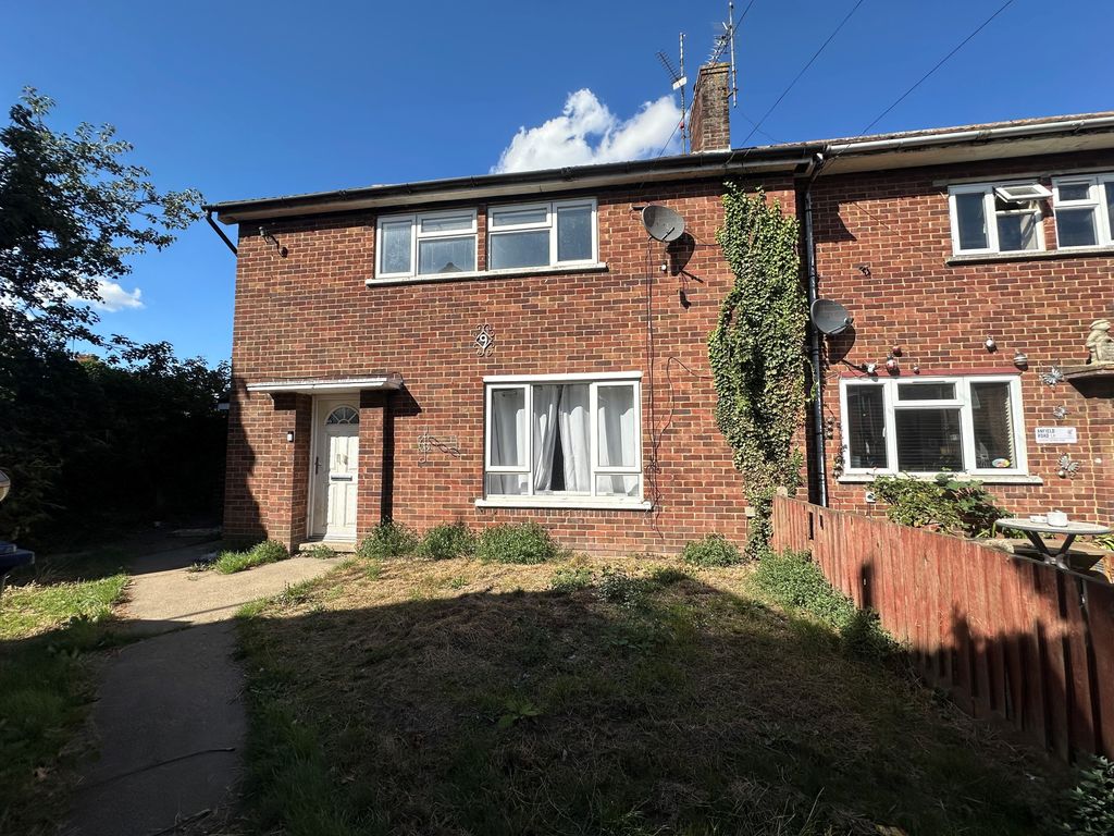 Property photo 1 of 6 Front