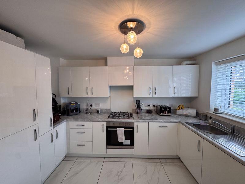 Property photo 3 of 15 Photo 2