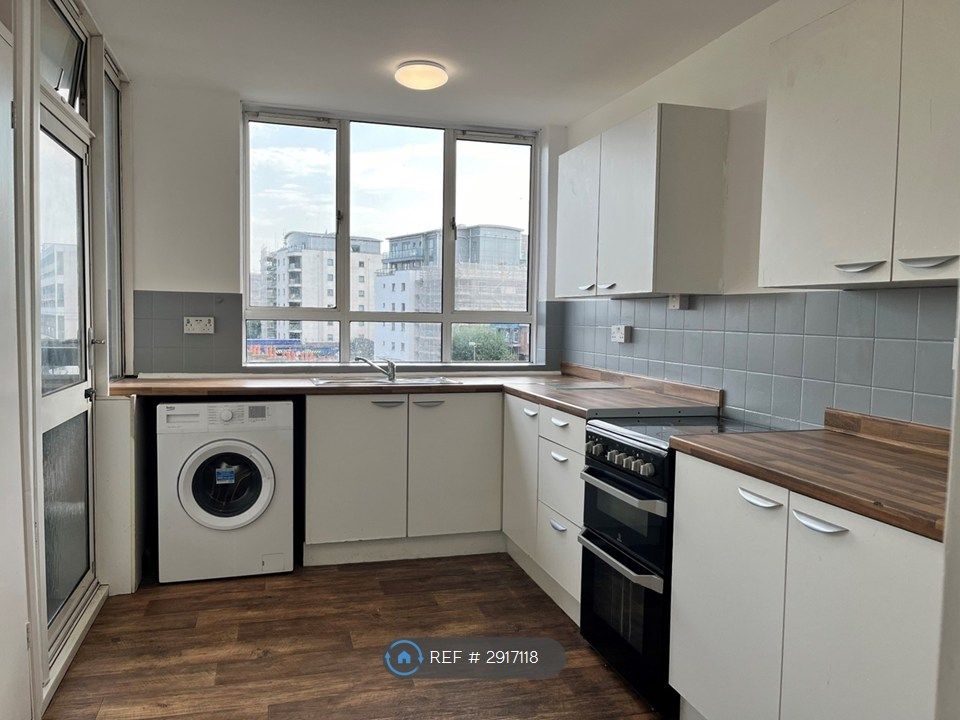 Property photo 1 of 5 Kitchen / Diner