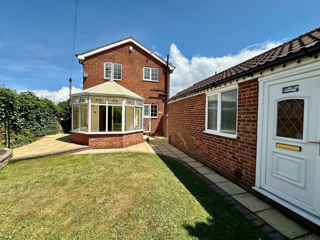 Property photo 3 of 28 Img_6069