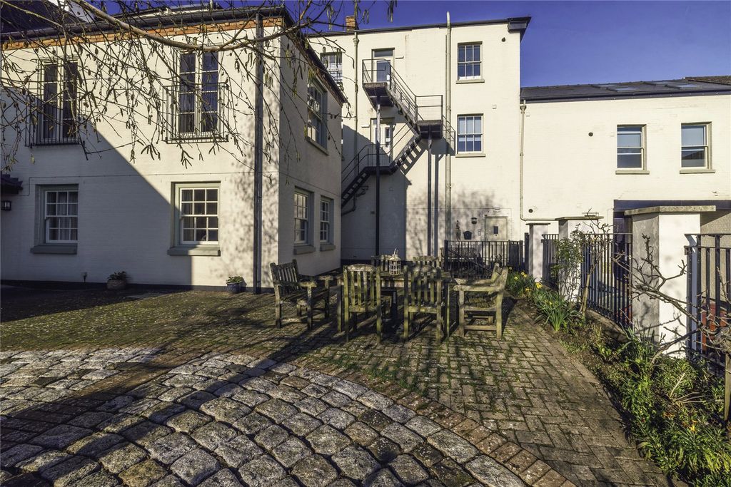 Property photo 3 of 14 Picture No. 36