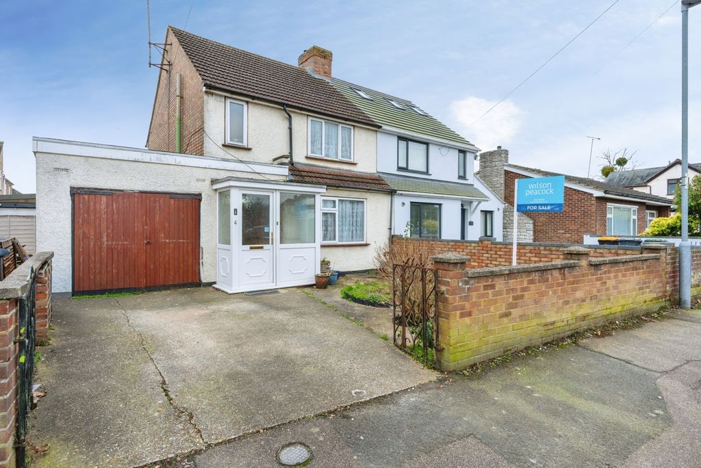 Property photo 1 of 16 Front