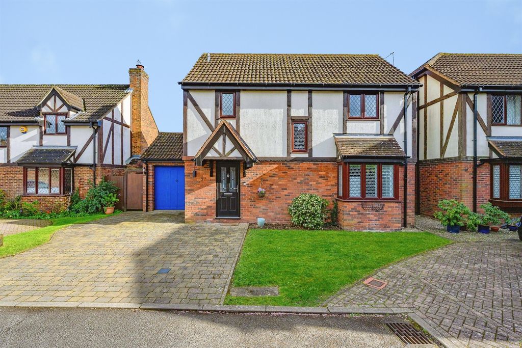 Property photo 1 of 19