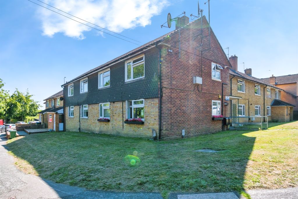 Property photo 1 of 17