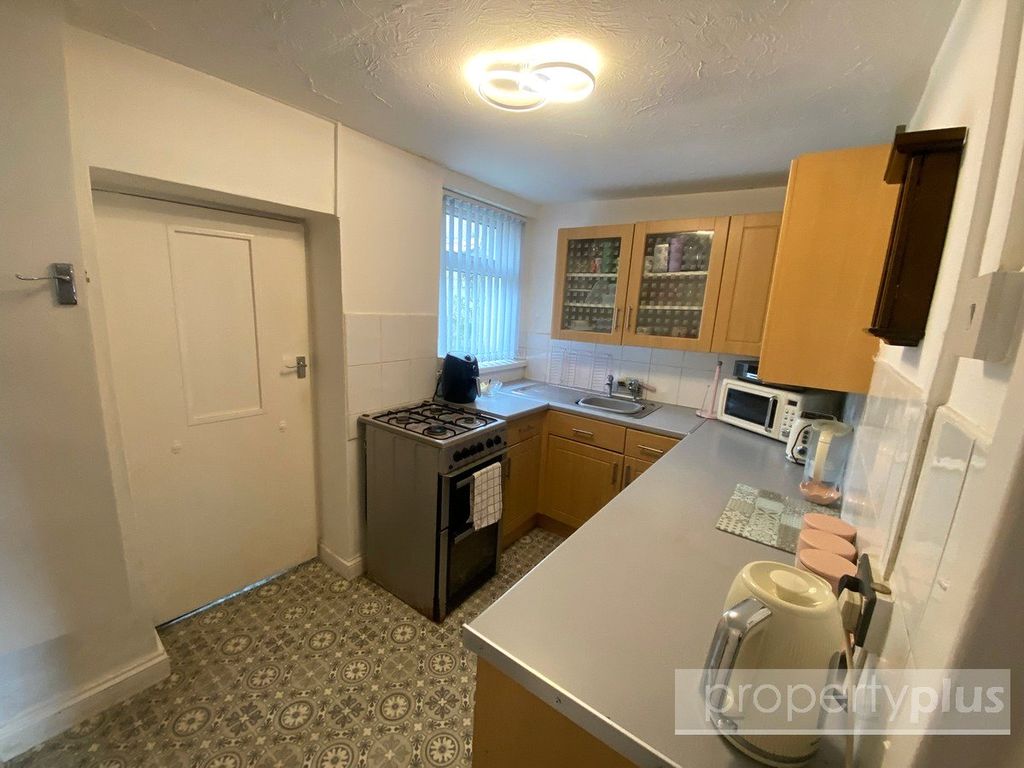 Property photo 3 of 12 Picture No. 06