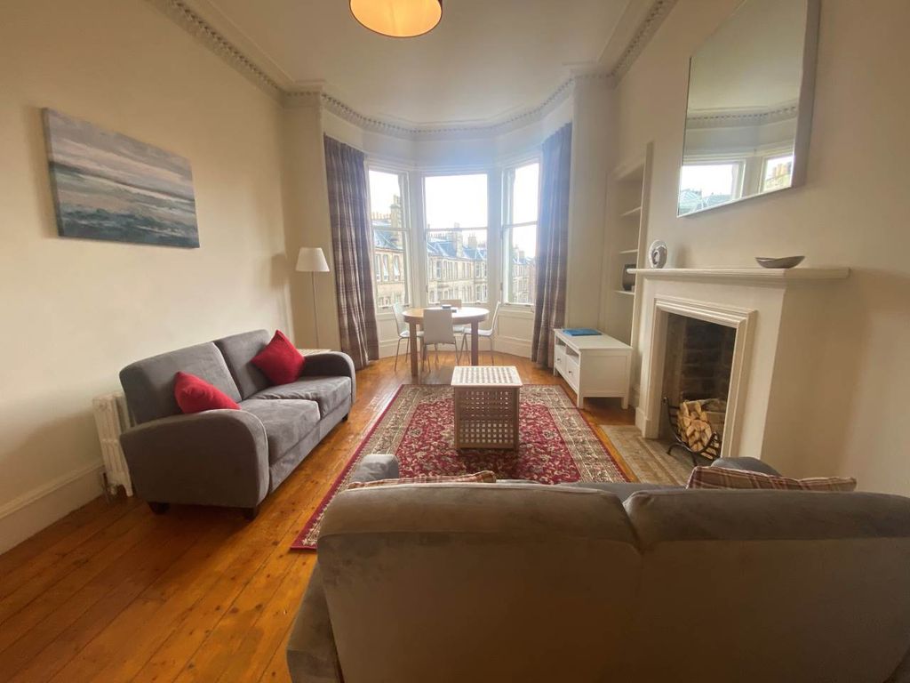 Property photo 1 of 14 Living Room