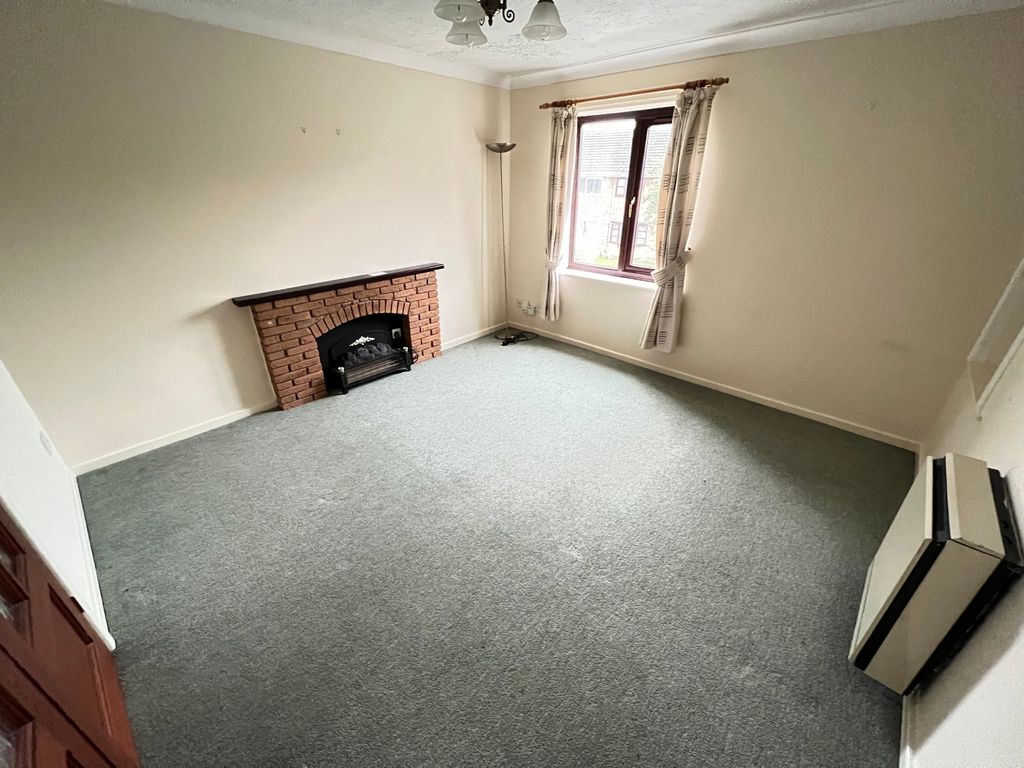 Property photo 3 of 9