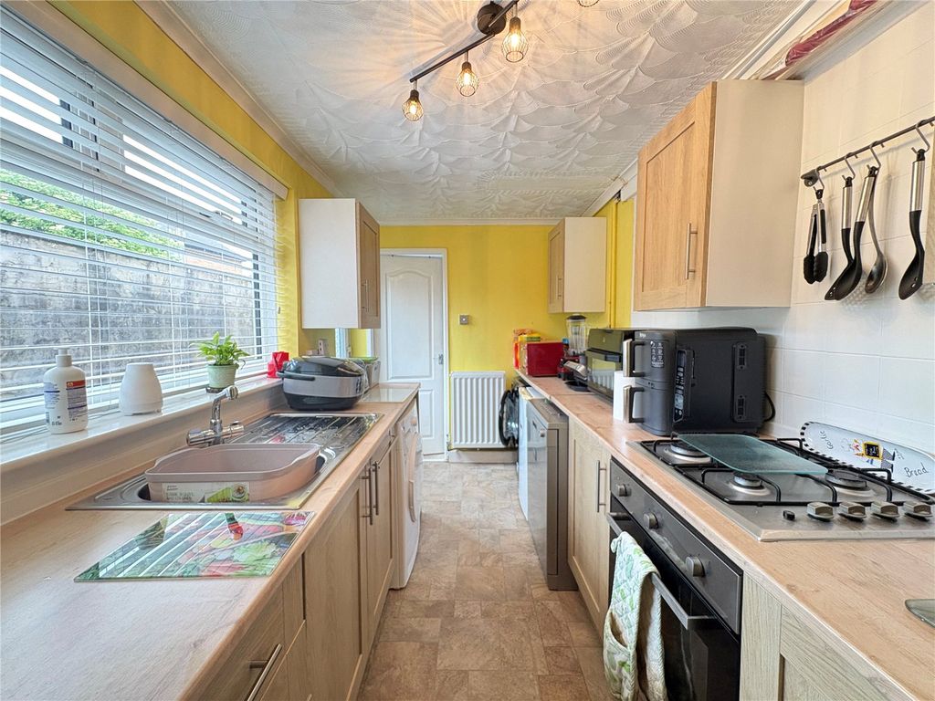 Property photo 2 of 12 Picture No. 03