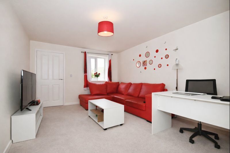 Property photo 3 of 12 Photo 3