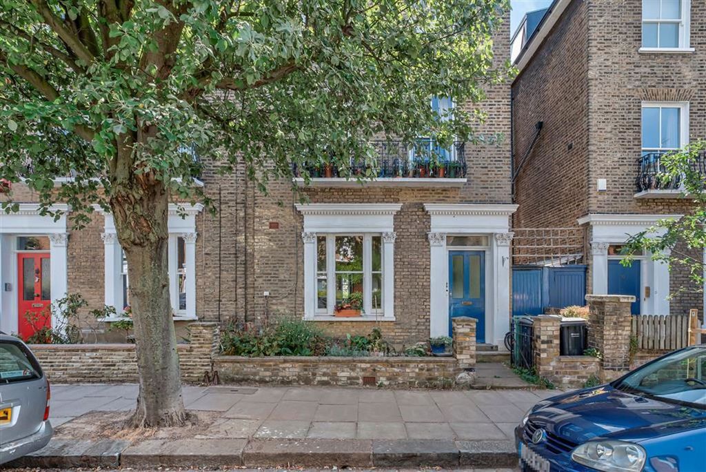 Property photo 1 of 7
