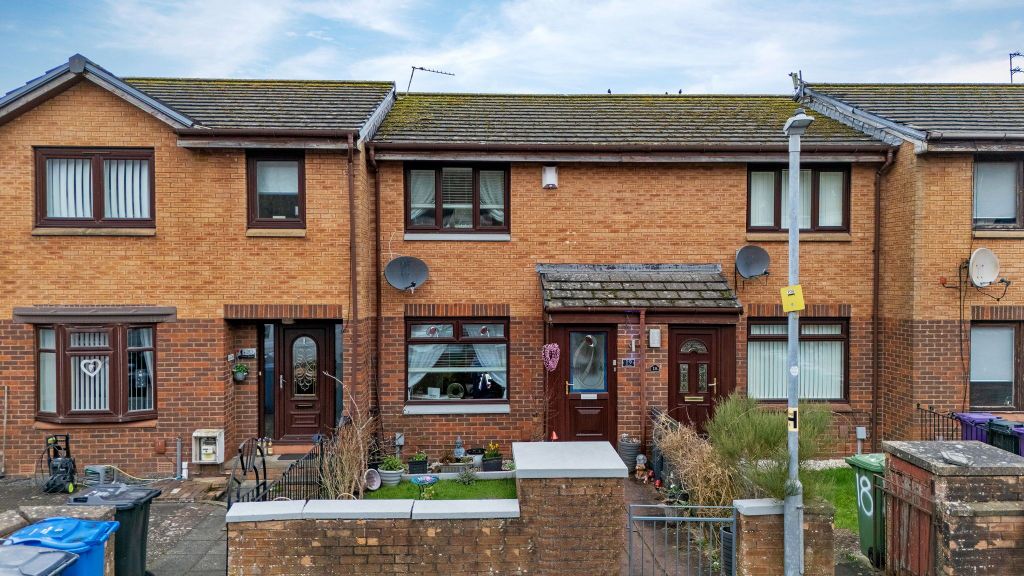 Property photo 2 of 27