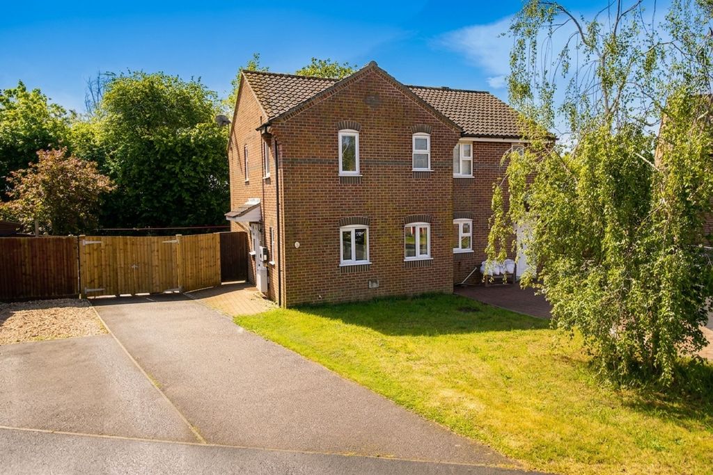 Property photo 1 of 19