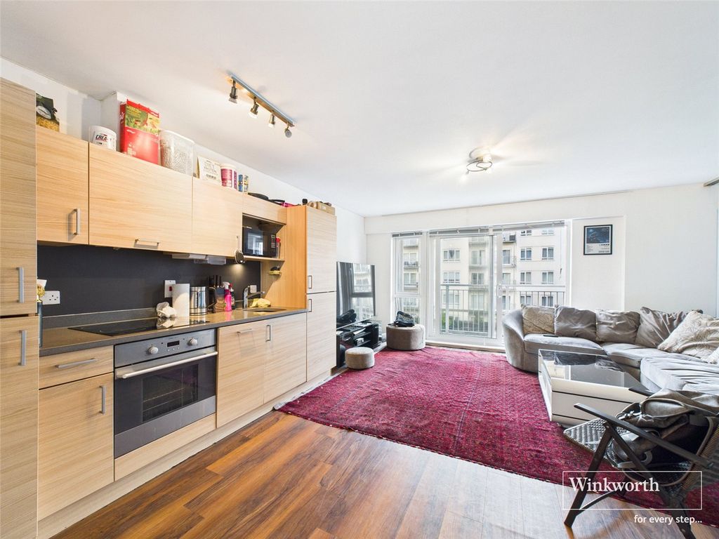 Property photo 1 of 8 Open Plan Lounge