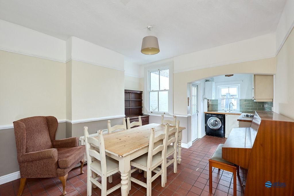 Property photo 3 of 13 Kitchen/Dining Area