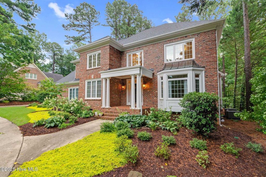 Property photo 1 of 31