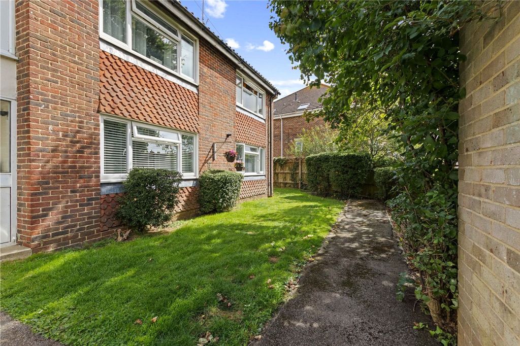 Property photo 1 of 10 Communal Garden