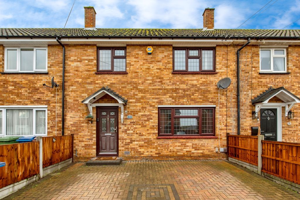 Property photo 1 of 19 Front