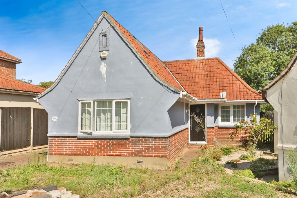 Property photo 1 of 17