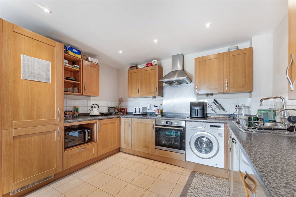 Property photo 3 of 13 Picture No. 04