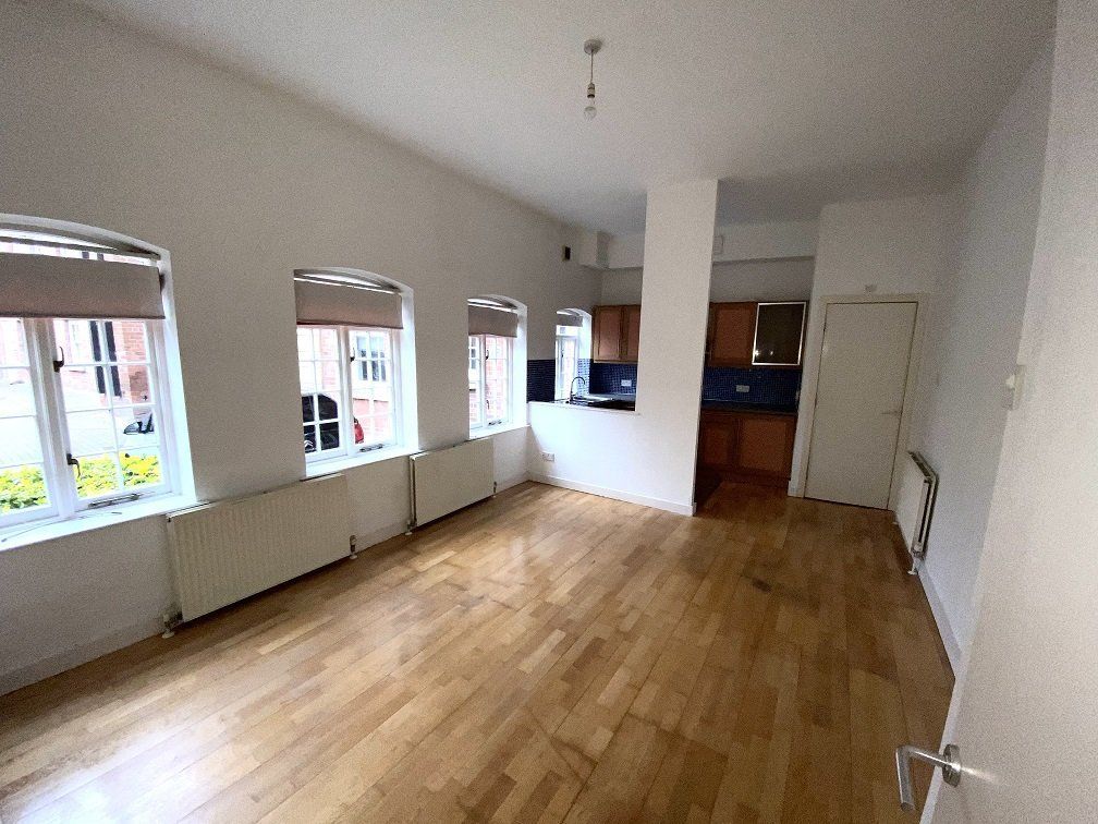 Property photo 3 of 5 Picture No. 04