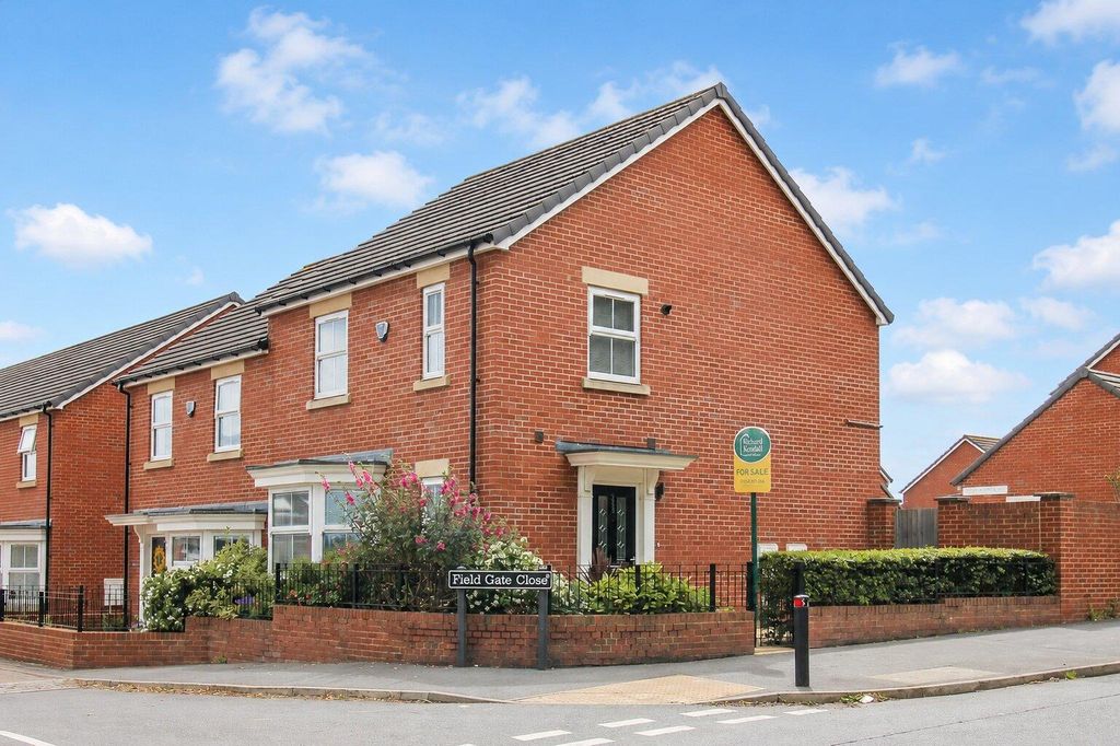 Property photo 1 of 16