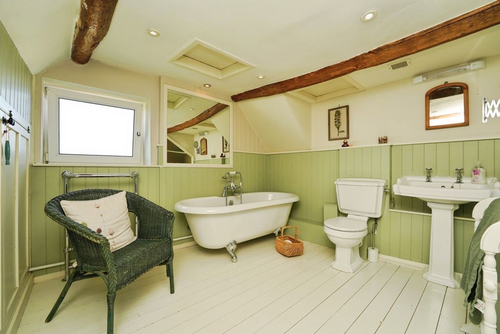 Additional image 12 of 3 bed cottage for saleHigh Street, Badsey, Worcestershire WR11