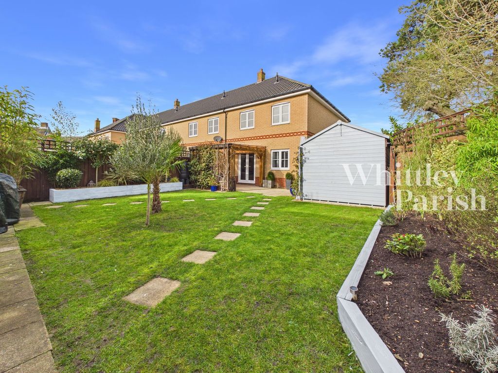 Property photo 1 of 25