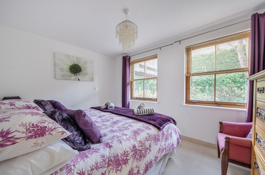 Additional image 13 of 2 bed flat for saleThe Creekside, Looe, Cornwall PL13