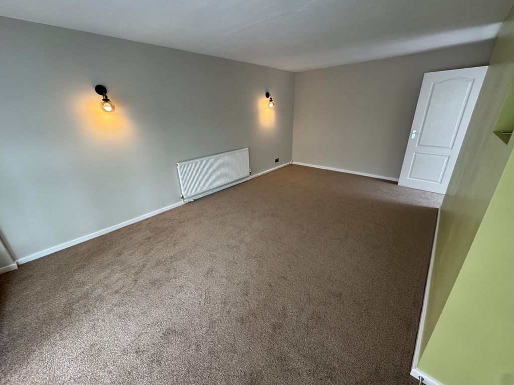 Property photo 3 of 29