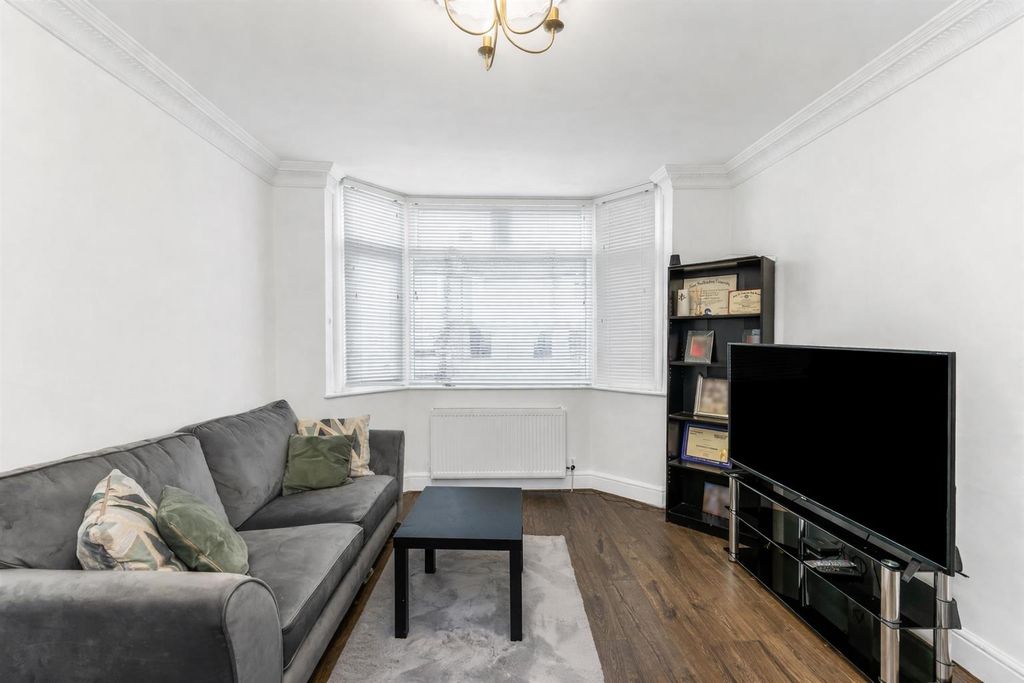 Property photo 3 of 23 Img_9771.Jpeg