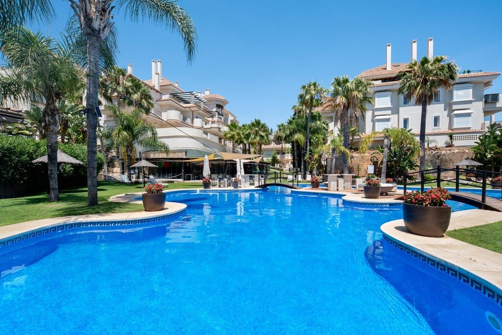 Property photo 3 of 26 Marbella Penthouse Esmara420 3