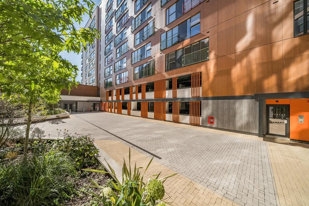 Property photo 1 of 16 External