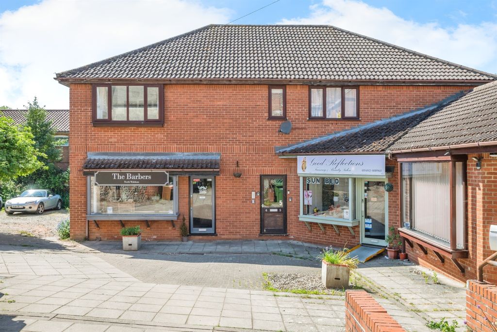 Property photo 1 of 17