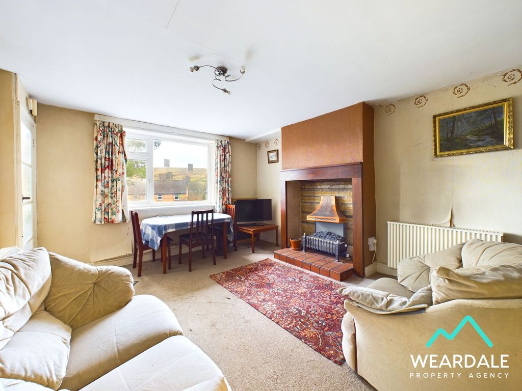Property photo 2 of 19