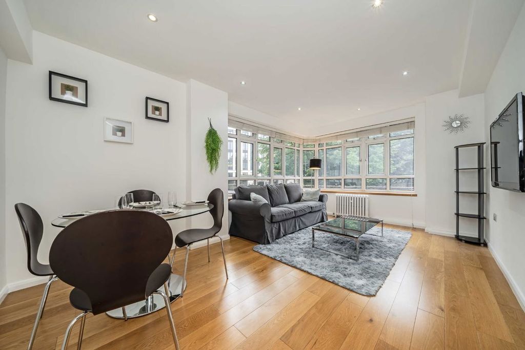 Property photo 1 of 4