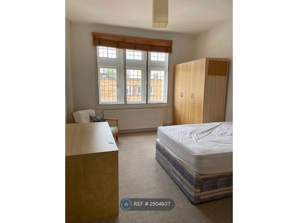 Property photo 3 of 13 Bedroom 1