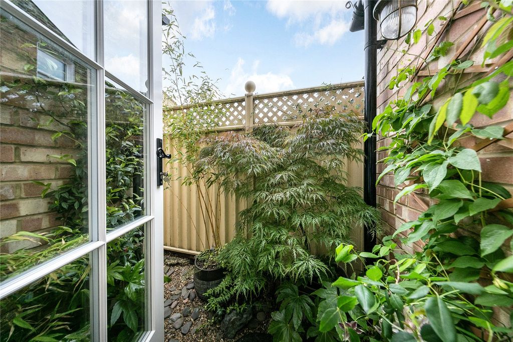 Property photo 3 of 10 Picture No. 10